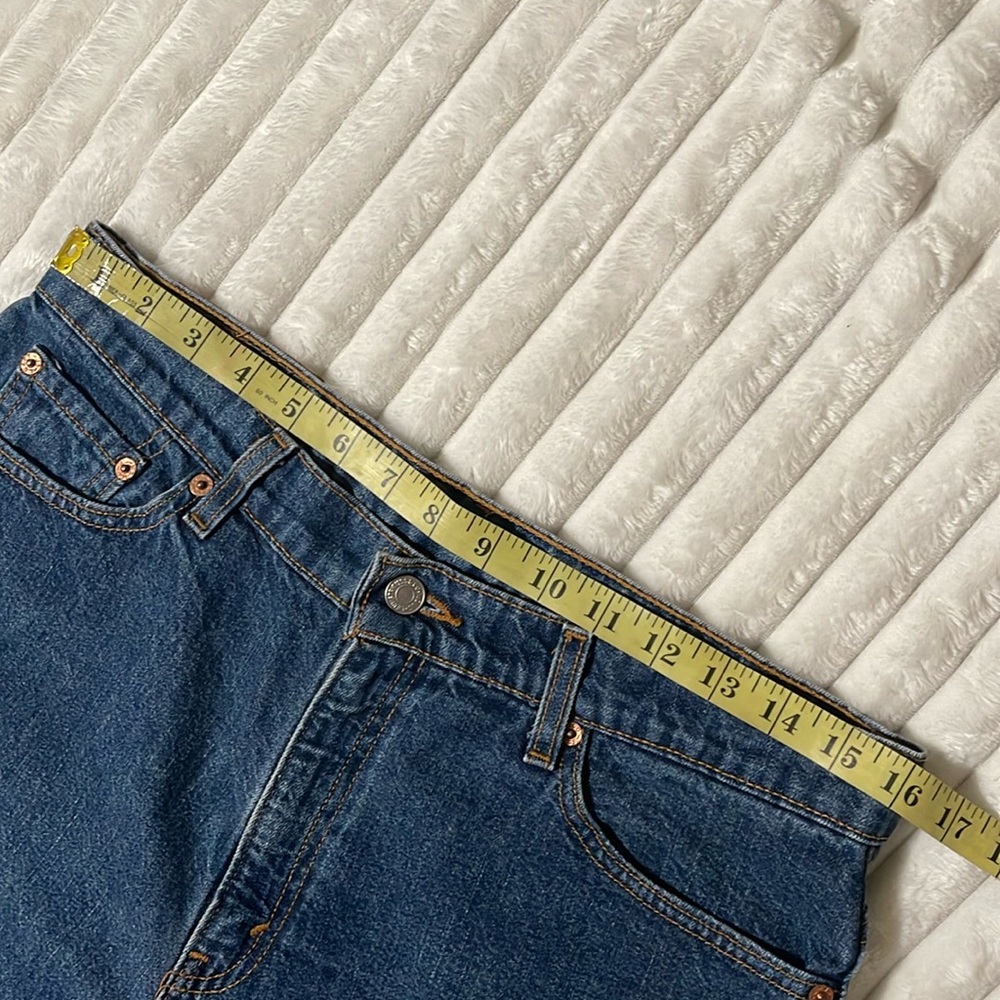 Levis Vintage Black Tab Shorts | Size 31-32? - Picture 8 of 10